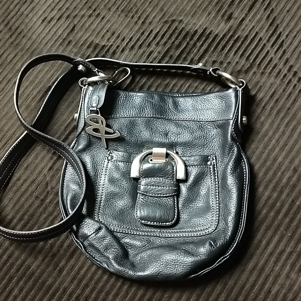 B makowsky leather shoulder bag